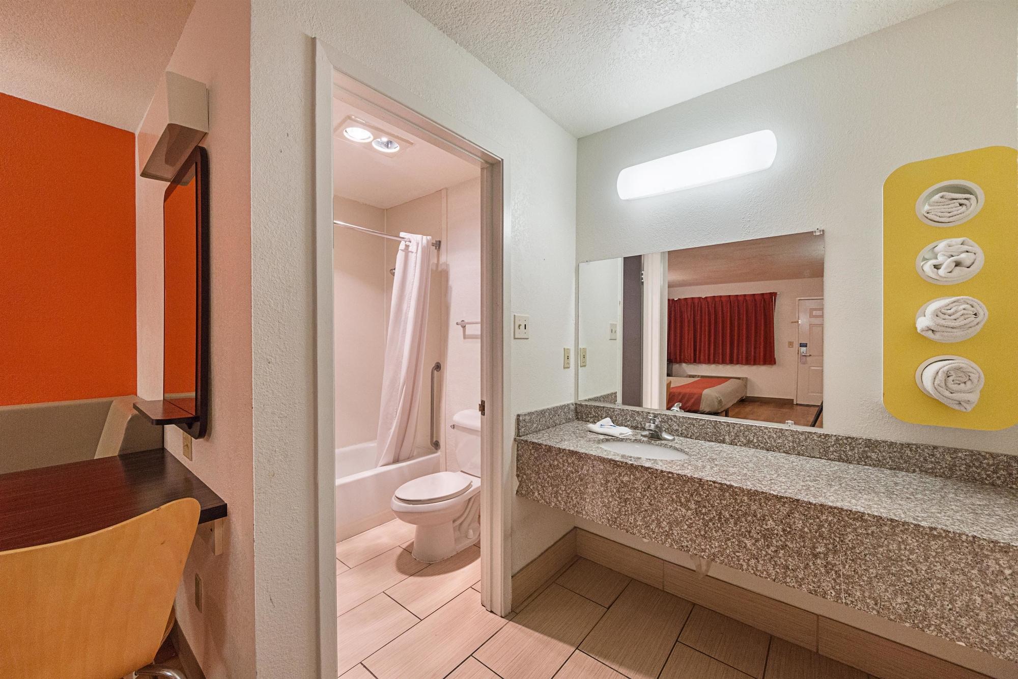 Motel 6-San Antonio, Tx - Fiesta Trails Extérieur photo